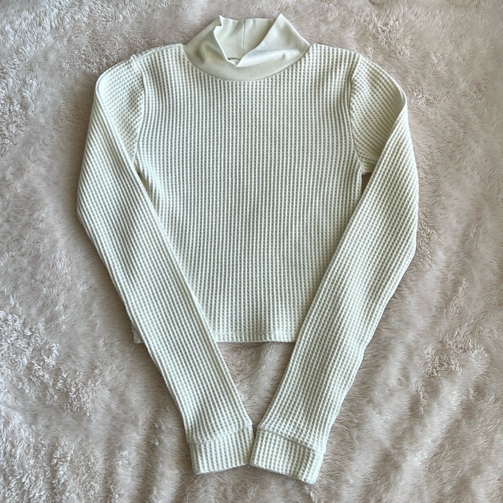 Aerie Cream Mock Neck Long Sleeve Shirt